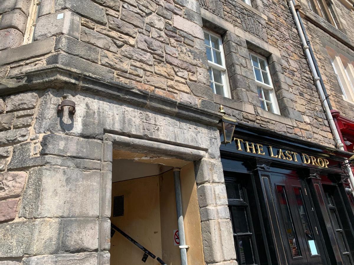 Grassmarket Old Town Boutique Apartment, Edinburgh